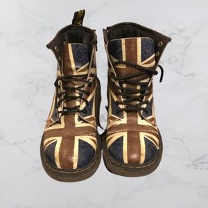 Dr Martens distressed Union Jack Boots